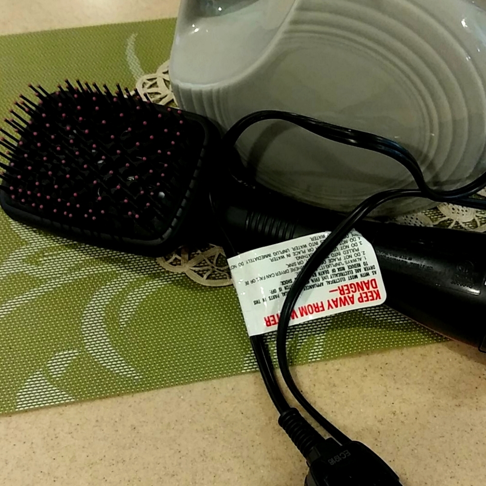 Paddle dryer brush